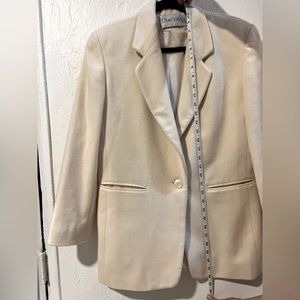 Beautiful cream blazer